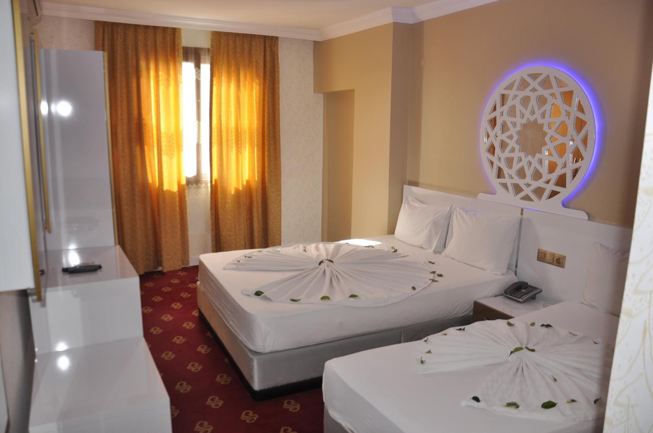 Ugur Otel Mersin  Exterior photo