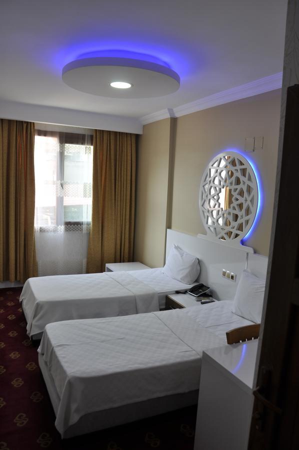 Ugur Otel Mersin  Exterior photo