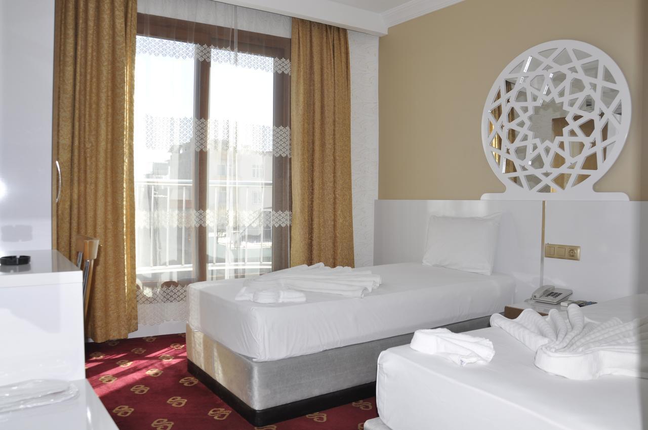 Ugur Otel Mersin  Exterior photo