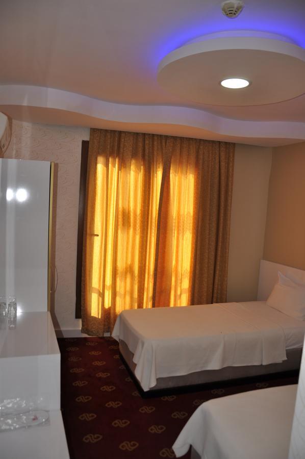 Ugur Otel Mersin  Exterior photo