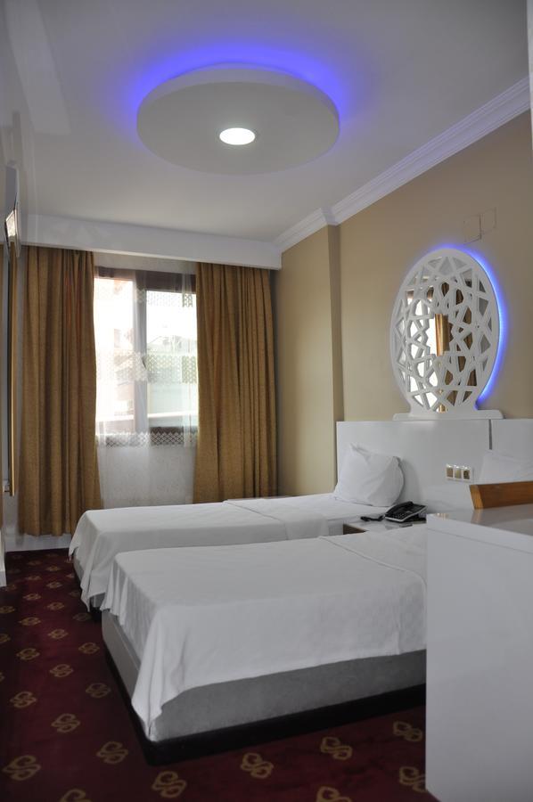 Ugur Otel Mersin  Exterior photo