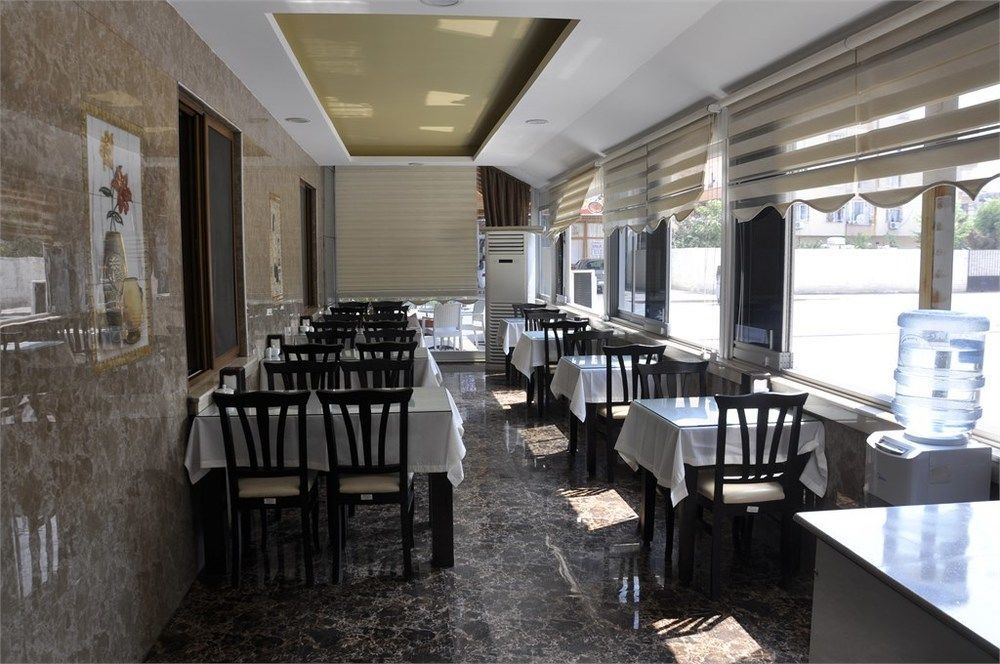 Ugur Otel Mersin  Exterior photo
